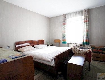 2. Schlafzimmer