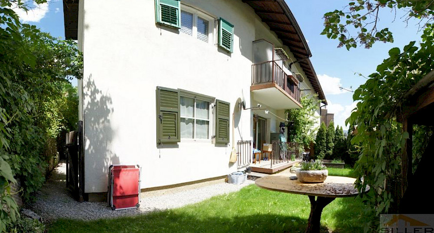 2-roomed apartment with garden Bild