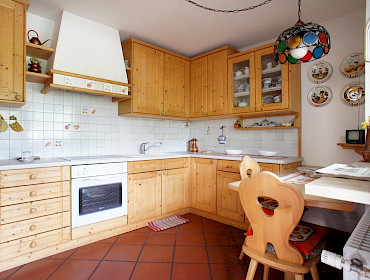 cucina abitabile con balcone