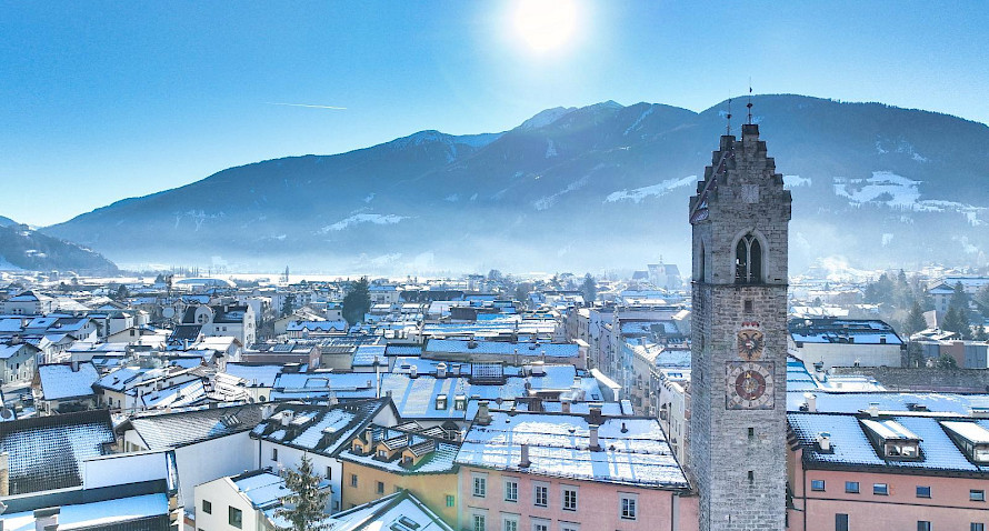 appartamento signorile di 3,5 stanze in palazzo storico Bild