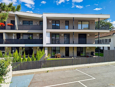 Außenansicht: 3-Z-Terrassenwohnung im letzten Stock