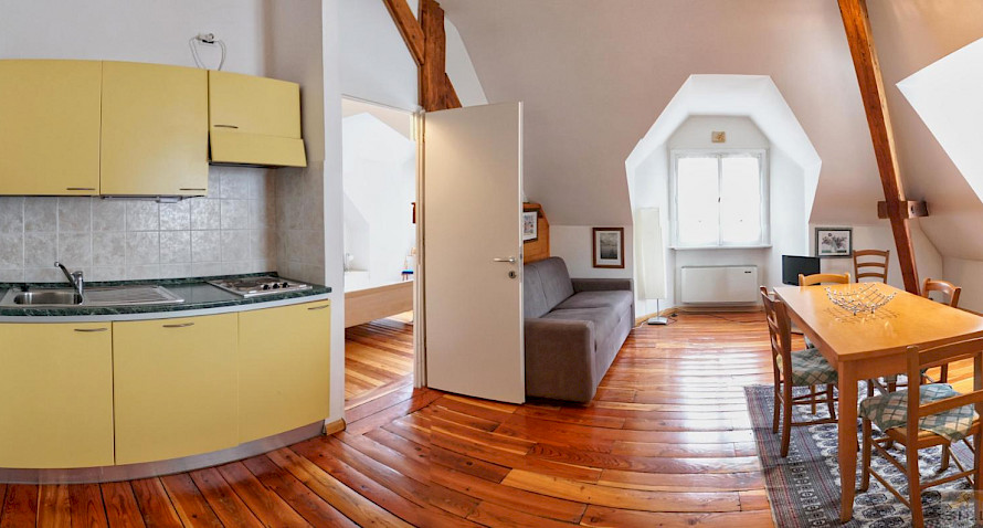 2-roomed apartment with garage-box Bild