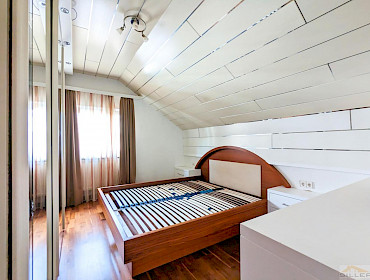 camera da letto moderno