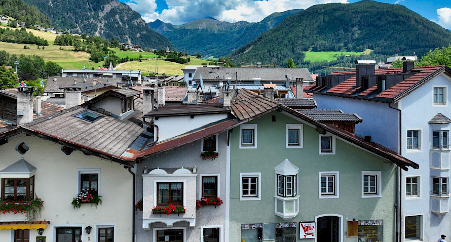 gemütliche 2-Z-Wohnung im ersten Stock Bild