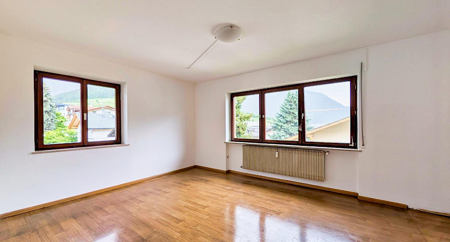 großzügige 3-Z-W mit Balkon Bild