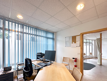 helles Büro