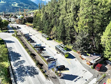 Imbiss direkt neben dem Busbahnhof und Klettergarten Imbiss direkt neben dem Busbahnhof und Klettergarten