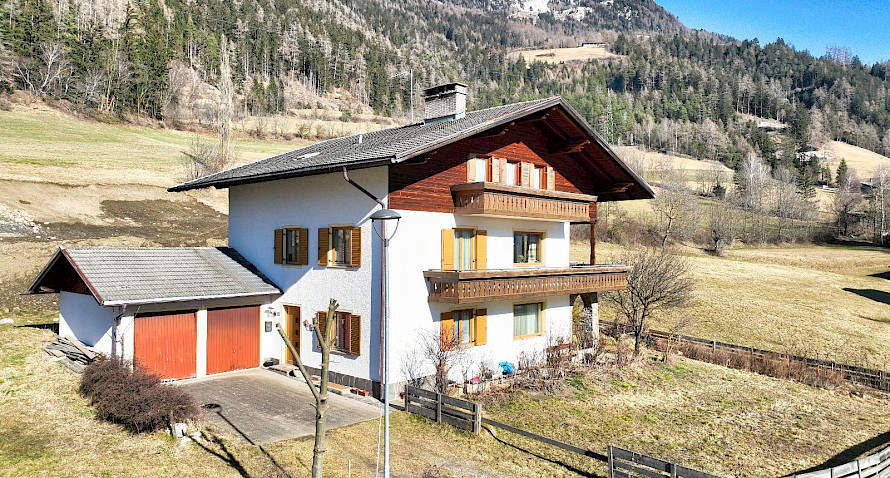 Detached house in a sunny panoramic location! Bild