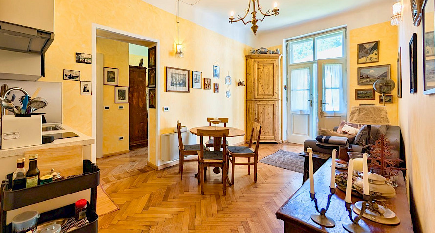 Charmante 2-Z-Wohnung mit Garagenstellplatz Bild