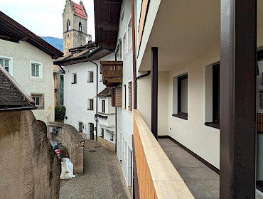 Balkon mit Blick auf Zwölferturm Balkon mit Blick auf Zwölferturm