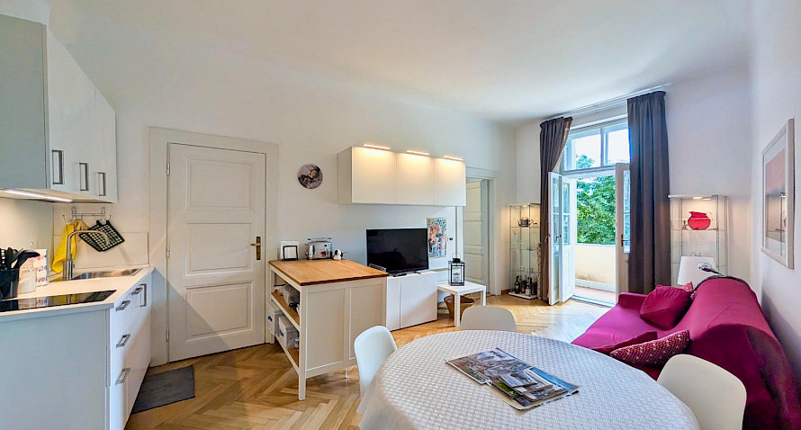 Stylishe 2-Z-Wohnung mit Garagenstellplatz Bild