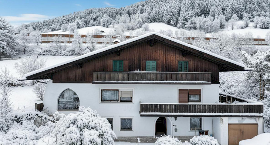 Proprietà esclusiva in eccellente zona residenziale Bild