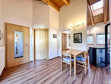 zona pranzo e living.