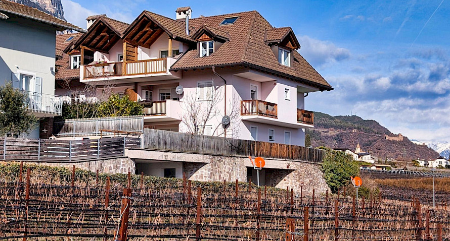 Gut ausgestattete 3-Z-W mit Fernblick Gut ausgestattete 3-Z-W mit Fernblick Bild