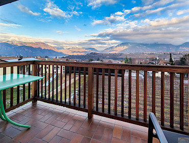 Balkon mit Aussicht auf den Schlern