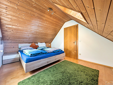 Schlafräume im Obergeschoss Schlafräume im Obergeschoss