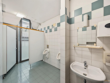 Badezimmer/ WC Badezimmer/ WC