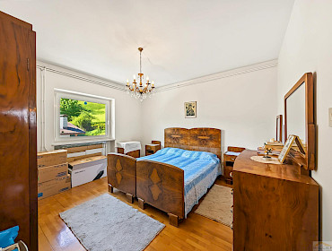 2. Schlafzimmer