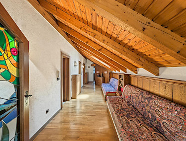 corridoio al quarto piano