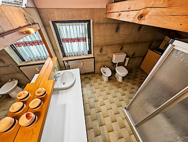 secondo bagno finestrato + Bidet