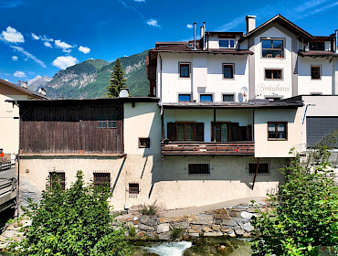 Außenansicht von hinten - Südbalkon