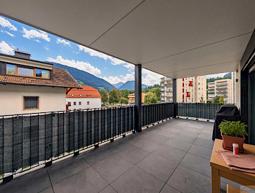 großflächige Terrasse großflächige Terrasse