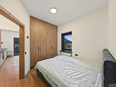 Schlafzimmer mit Maßschrank